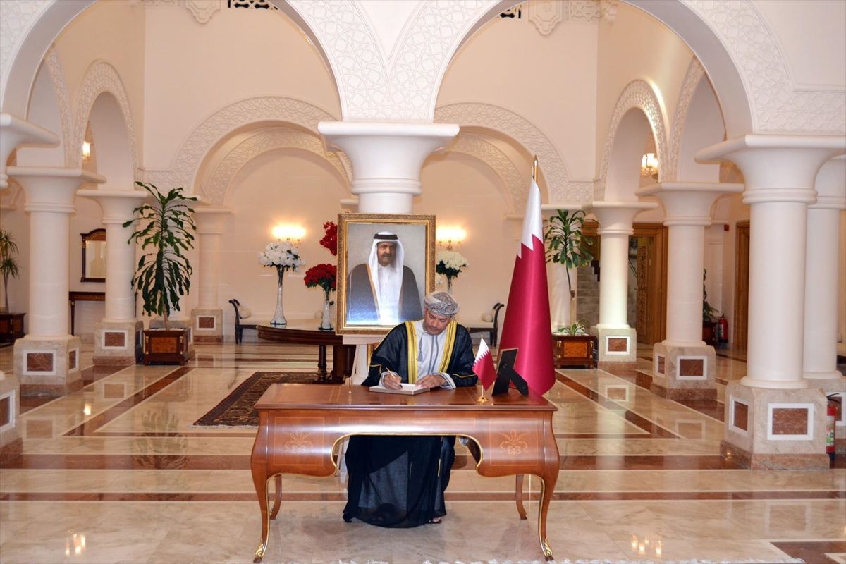 Katar\'da eski Emir için Ankara\'da taziye kabulü