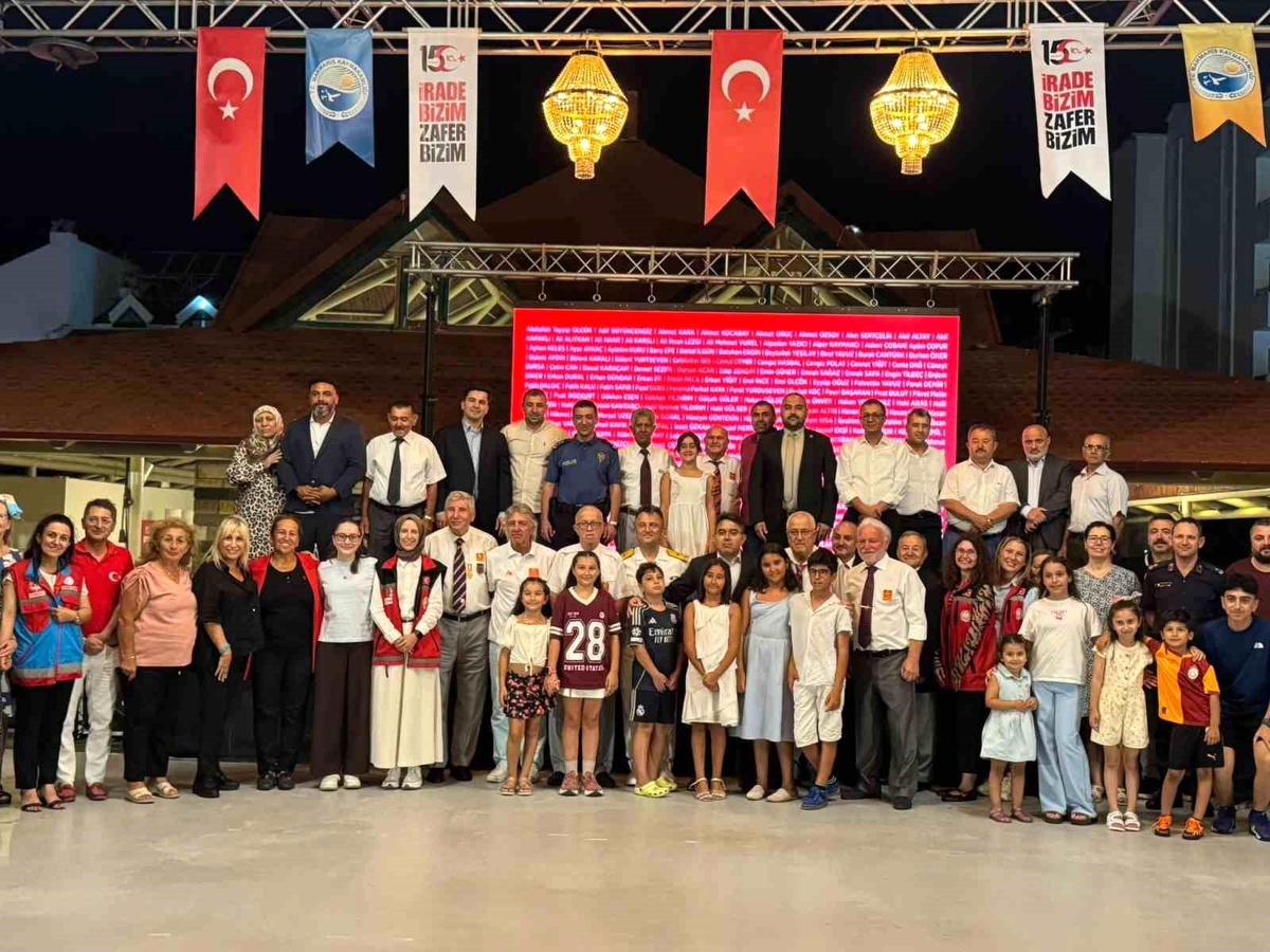 Marmaris\'te 15 Temmuz şehit ve gazileri için anma yemeği