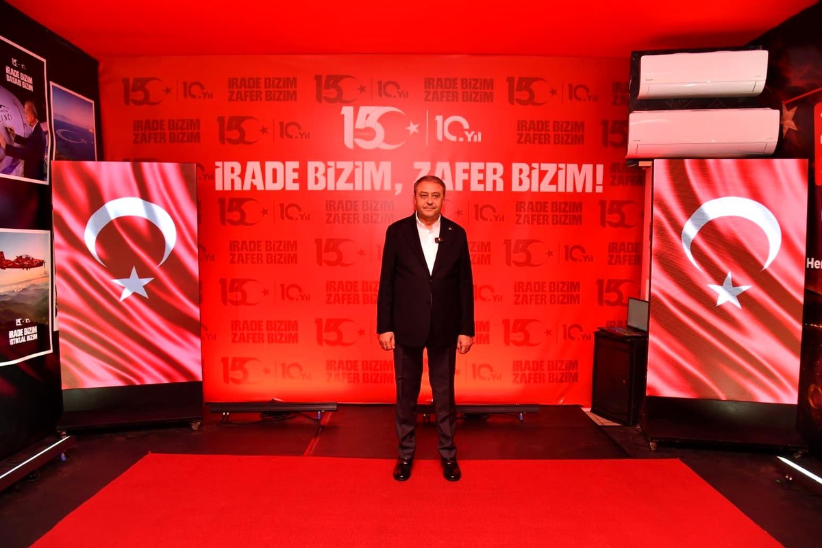 Şanlıurfa protokolünden 15 Temmuz mesajları