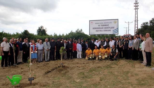Sinop’ta 15 Temmuz Anma ve Fidan Bakım Programı