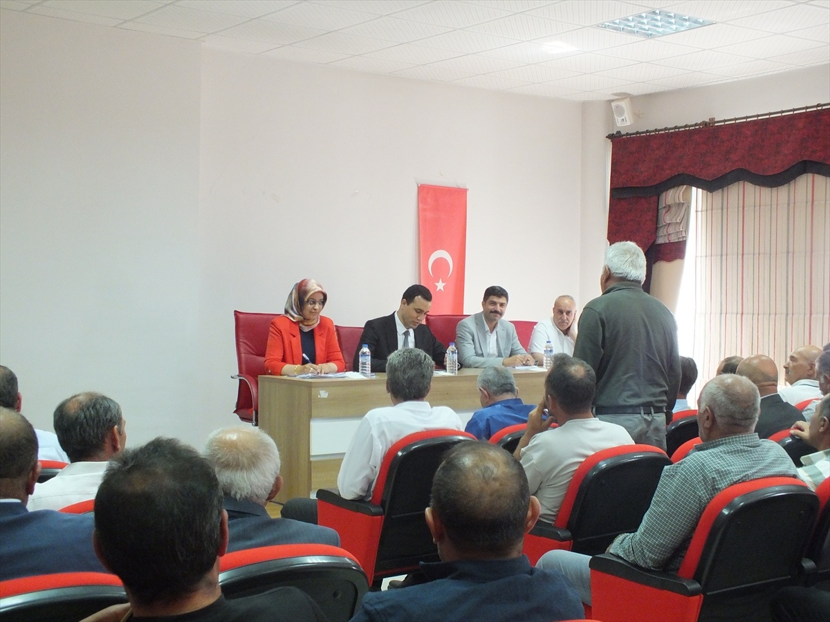 Kaymakam Avcı Muhtarlarla Toplandı