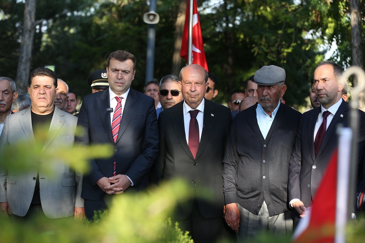 Ömer Halisdemir kabri başında anıldı