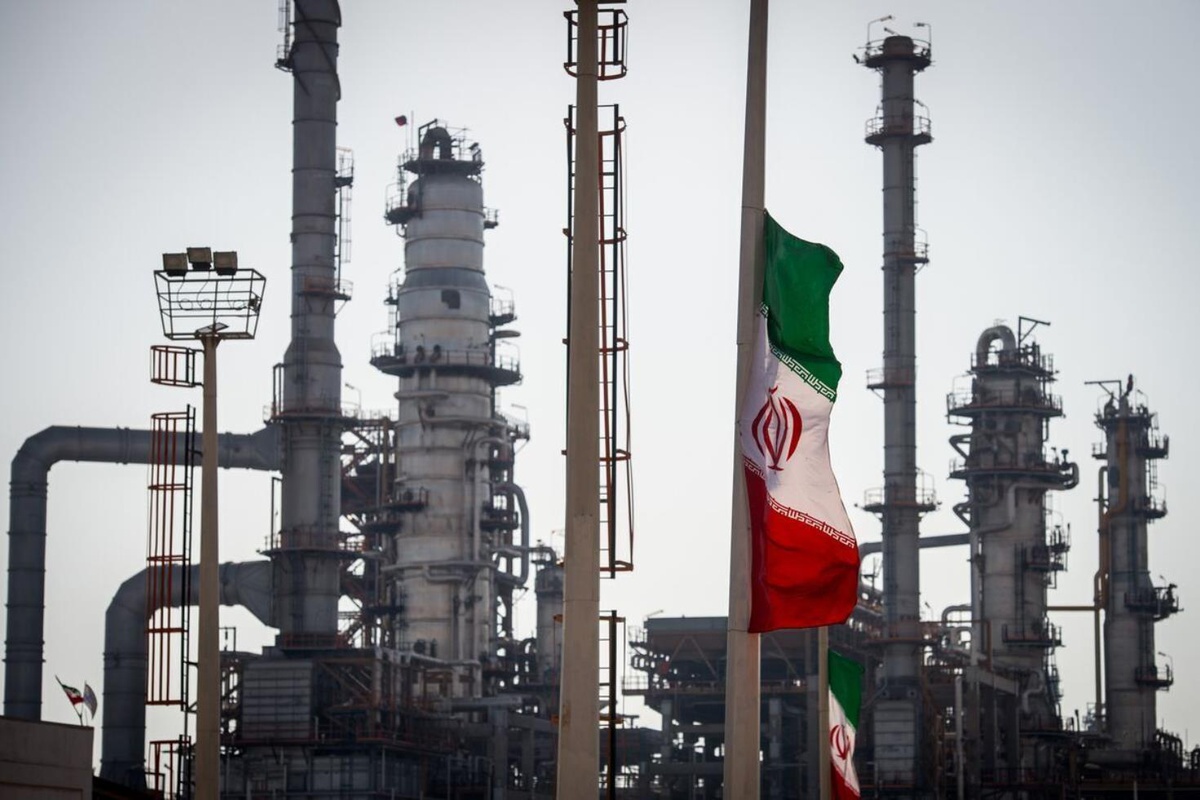 ABD\'den İran\'a yeni yaptırım hamlesi: Petrol ihracatı hedefte