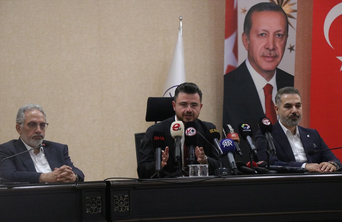 AK Parti Kayseri İl Başkanı, uyuşturucudan tutuklanan avukatın CHP\'li meclis üyesi olduğunu açıkladı
