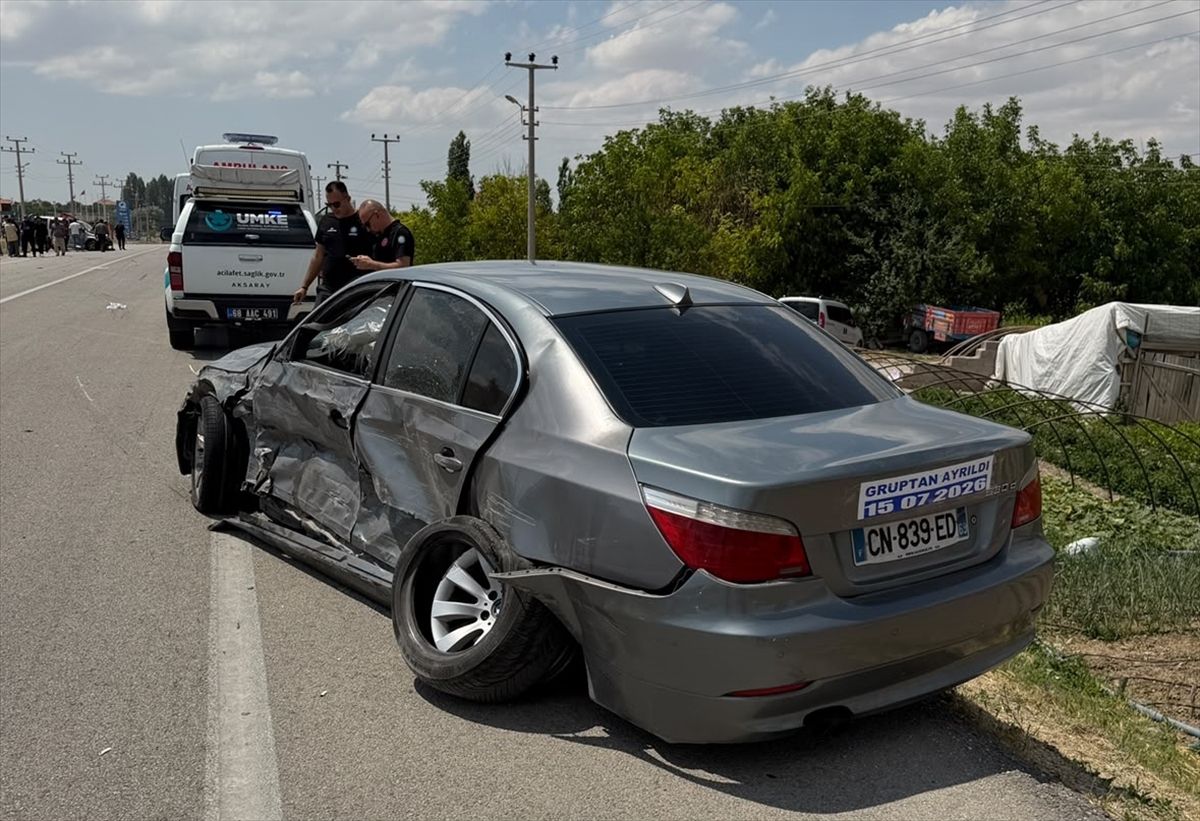 Aksaray\'da Trafik Kazası: 6 Yaralı