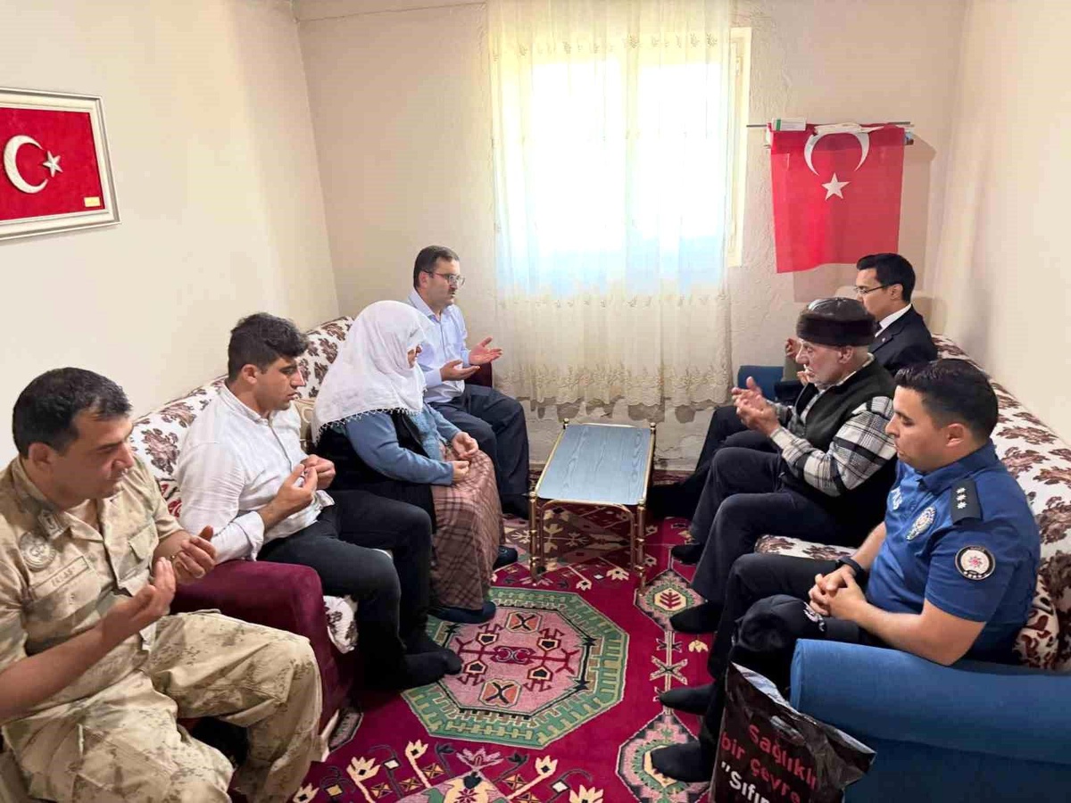 Akyaka\'da şehit aileleri ve gazilere vefa ziyareti