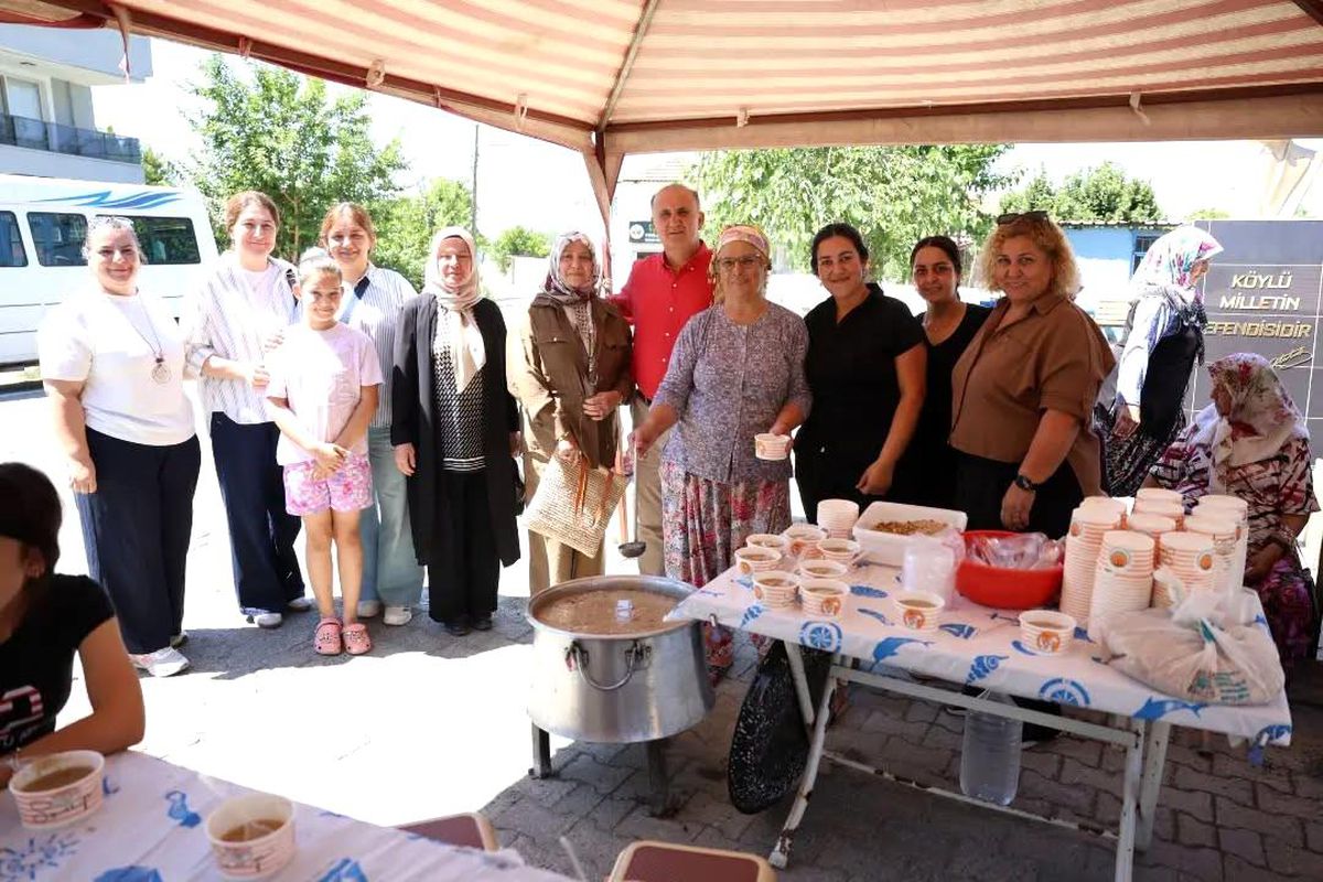 Başkan Kaya, Dereağzı Mahallesi\'nde aşure hayrına katıldı