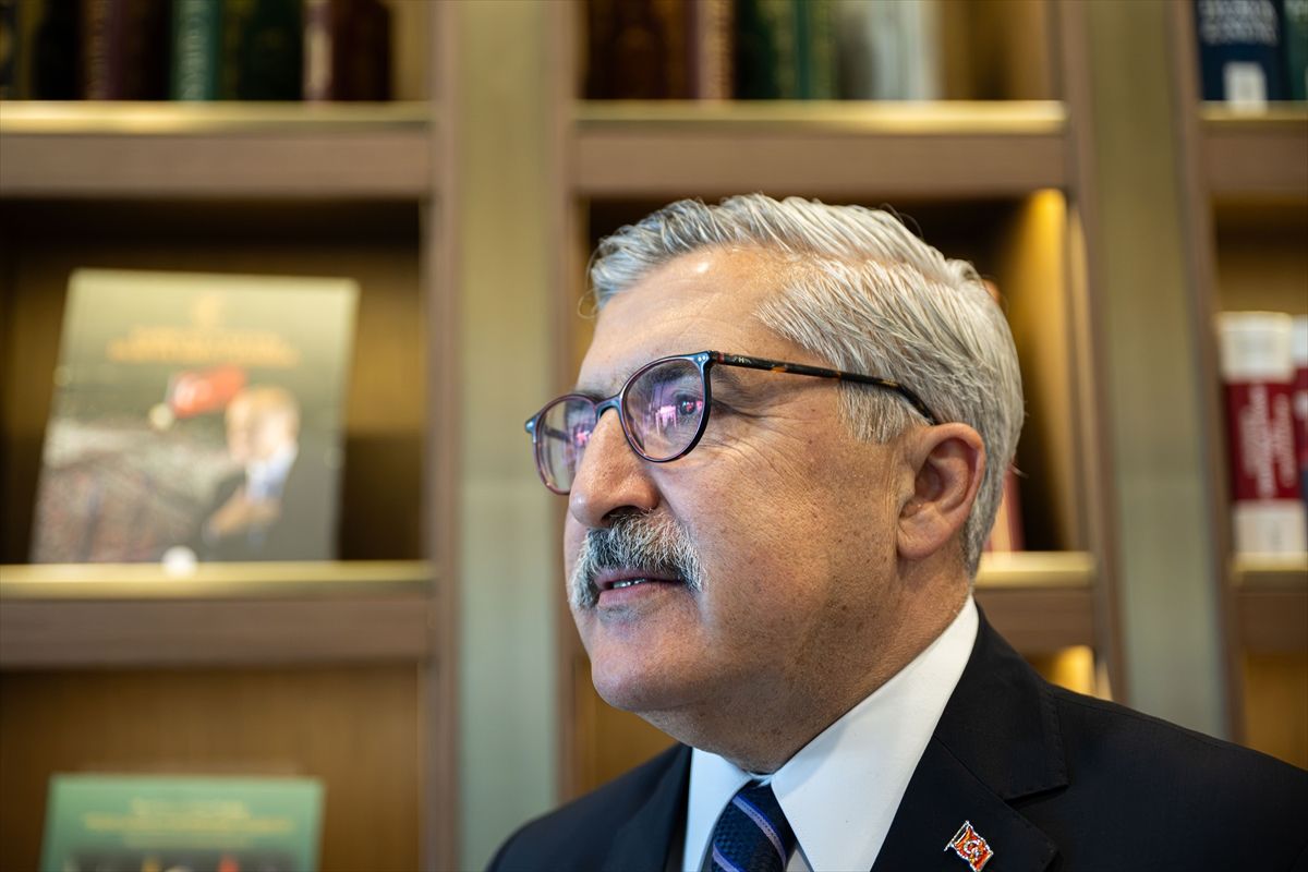 Yayman: 15 Temmuz\'da Türk milletinin direnişi tarihe geçti