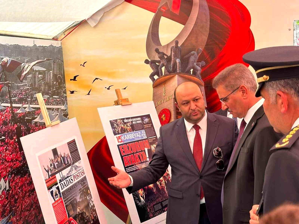 15 Temmuz Gazetecilik Atölyesi\'nden Eserler Sergilendi