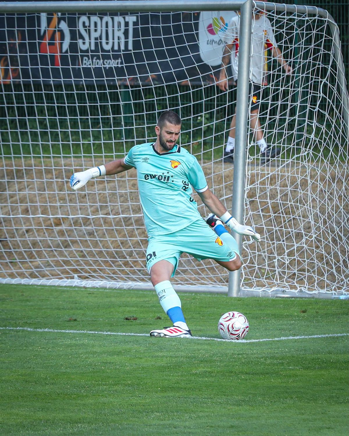 Göztepe, Arda Okan ve Arda Özçimen\'i Kadroda Tutacak