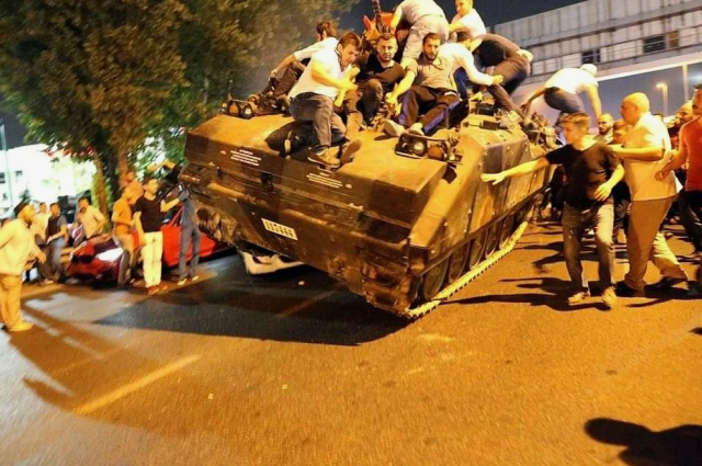 İrade de bizim zafer de! İstikbale yön veren gecenin 10. yılı