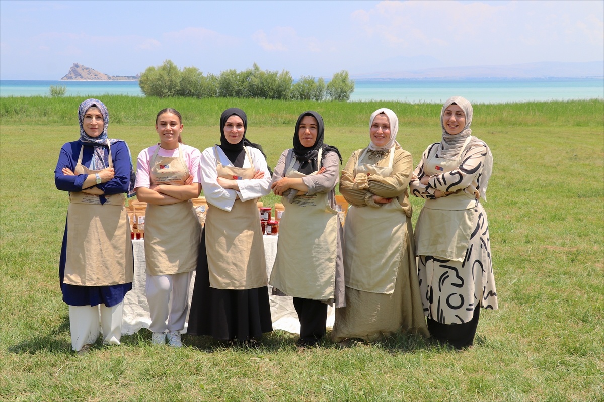 Gevaş\'ta Kadınların Başarılı Kooperatifi