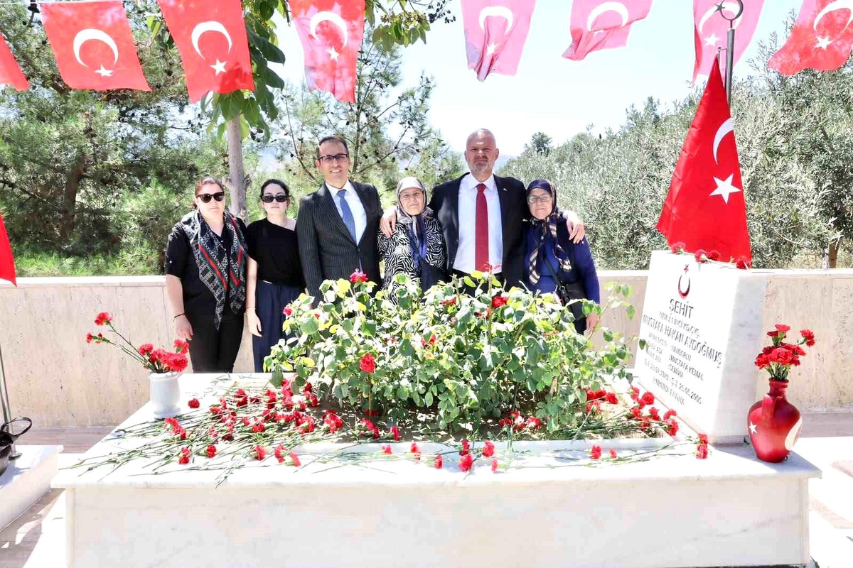 Menemen\'de 15 Temmuz Anma Töreni