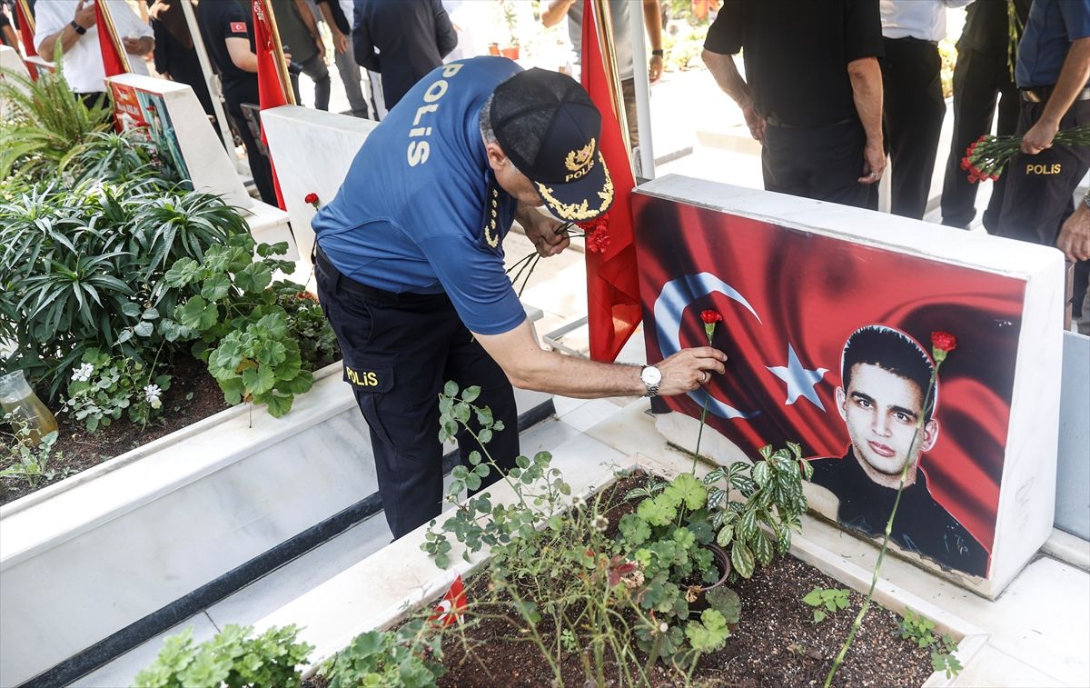 15 Temmuz şehitleri Mersin, Hatay ve Osmaniye\'de anıldı