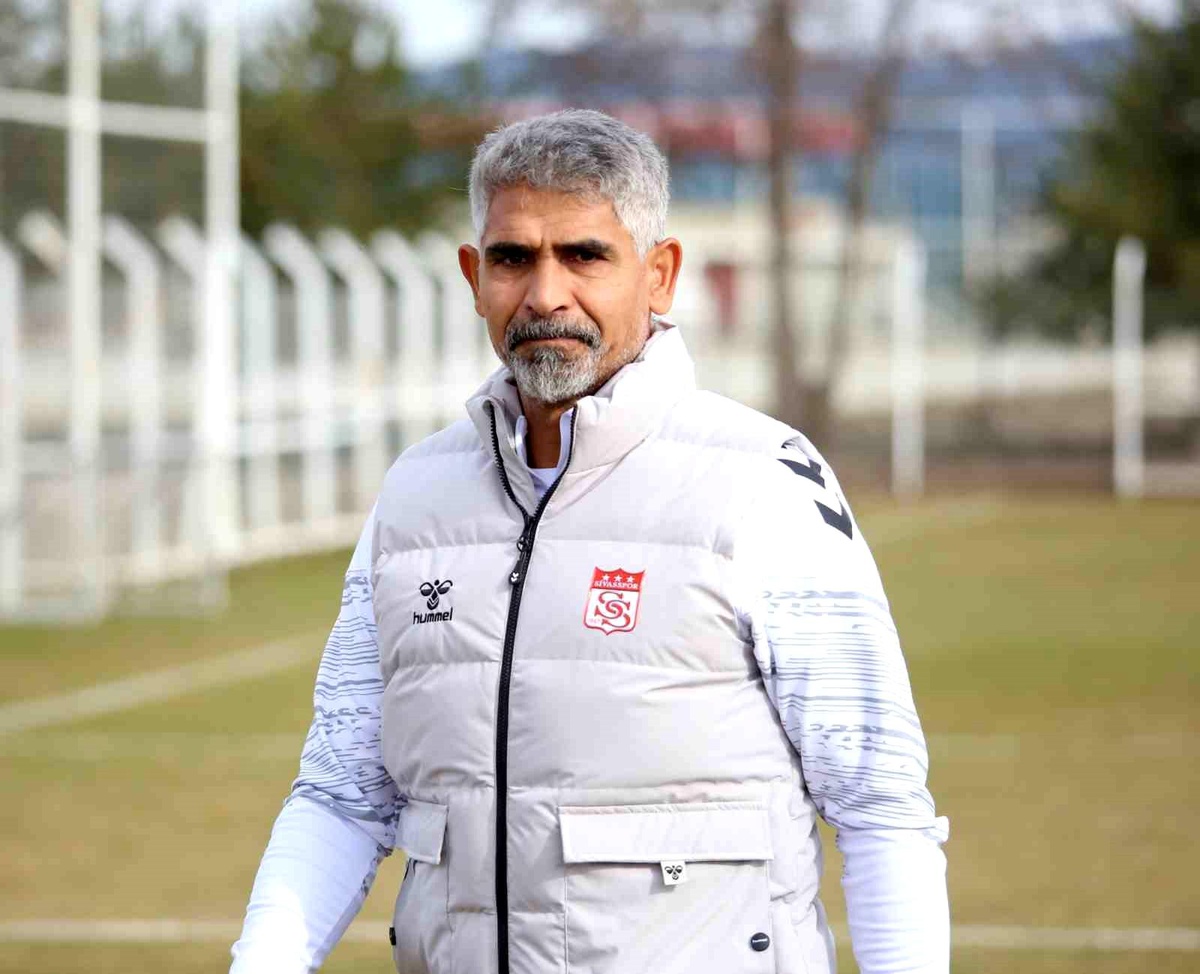 İsmet Taşdemir, Sivasspor\'un Teknik Direktörü Oldu