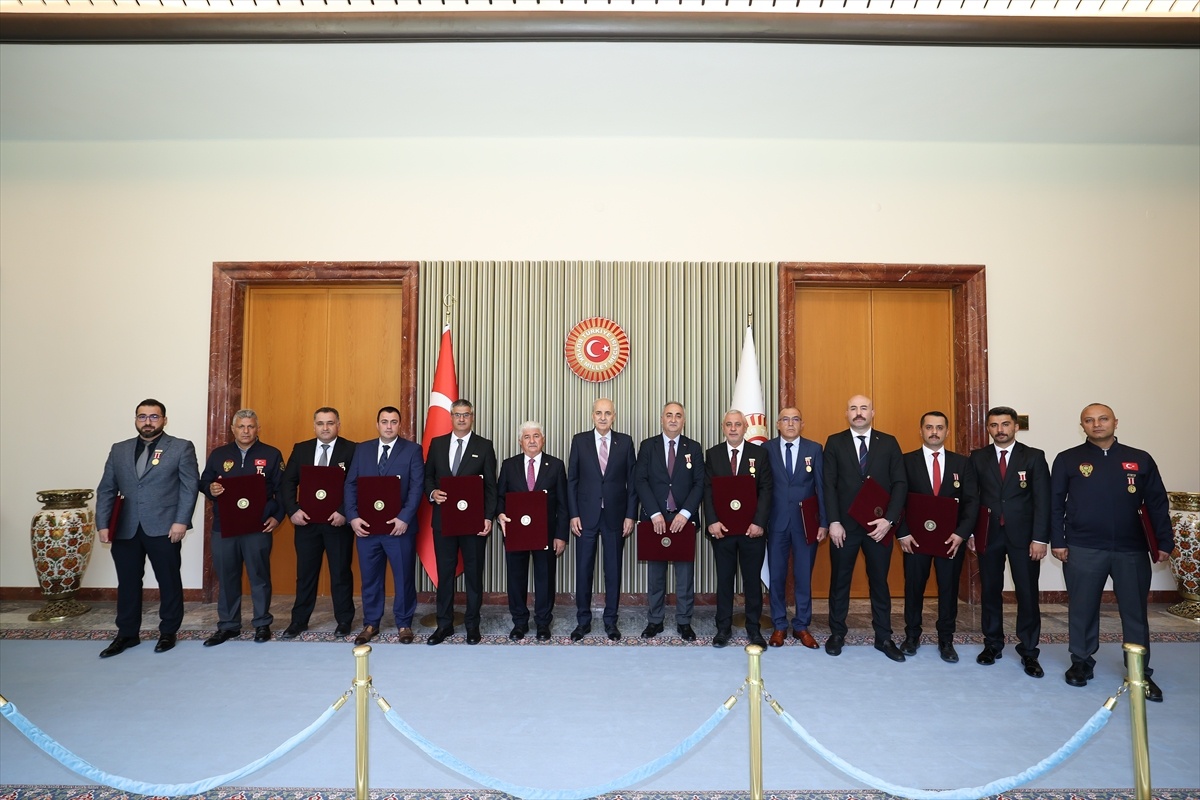TBMM Başkanı Kurtulmuş\'tan 15 Temmuz gazilerine Teşekkür Beratı