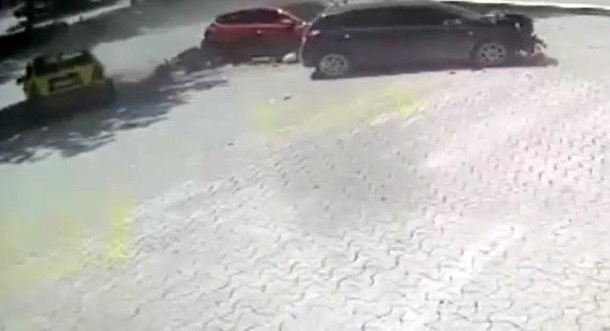 Konya\'da Taksinin Çarptığı Anne ve Kızı Hayatını Kaybetti