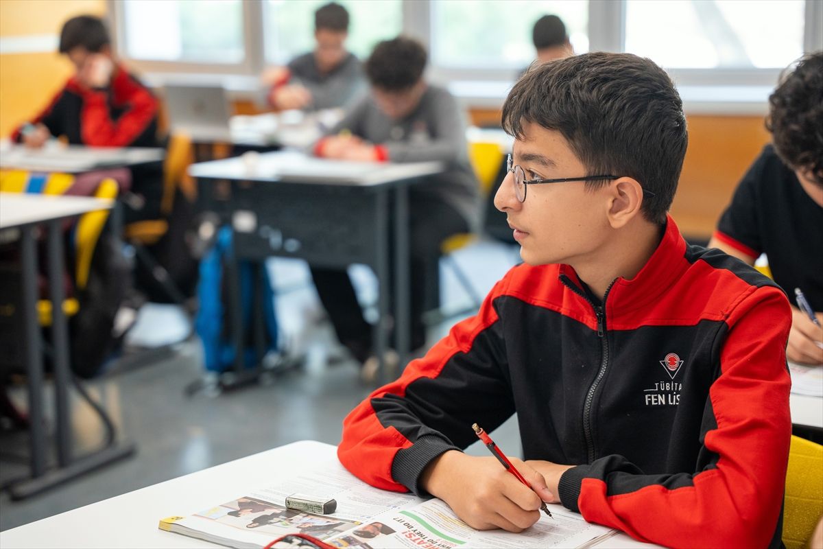 TÜBİTAK Fen Lisesi Başvuru Süresi Sona Erdi