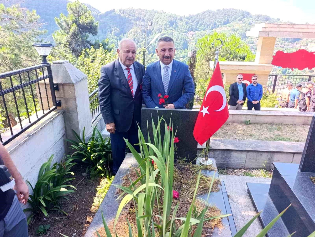 Zonguldak\'ta 15 Temmuz şehitliğinde anma töreni