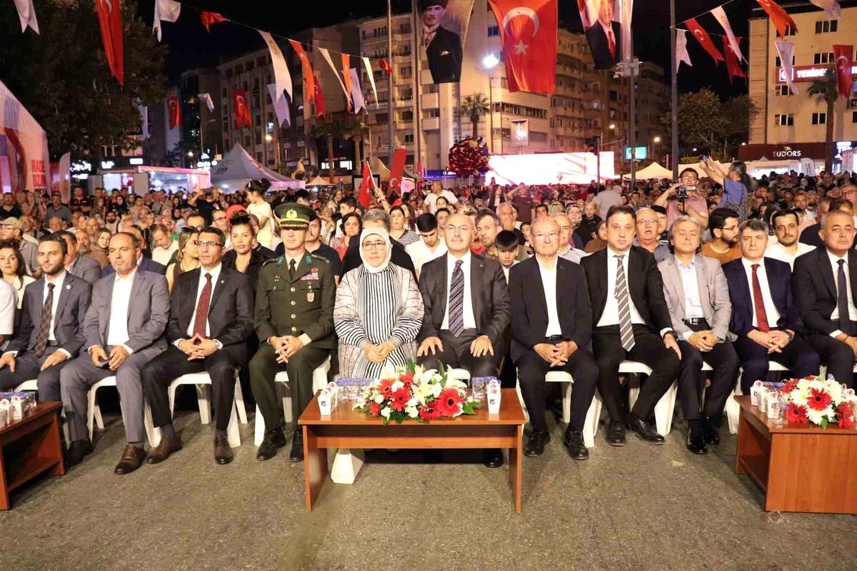Denizli’de 15 Temmuz’un 10. Yılı Coşkuyla Anıldı