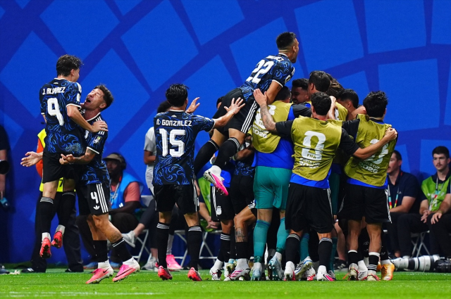 90+2'de inanılmaz son! Arjantin geriden gelip İngiltere'yi devirerek finale çıktı