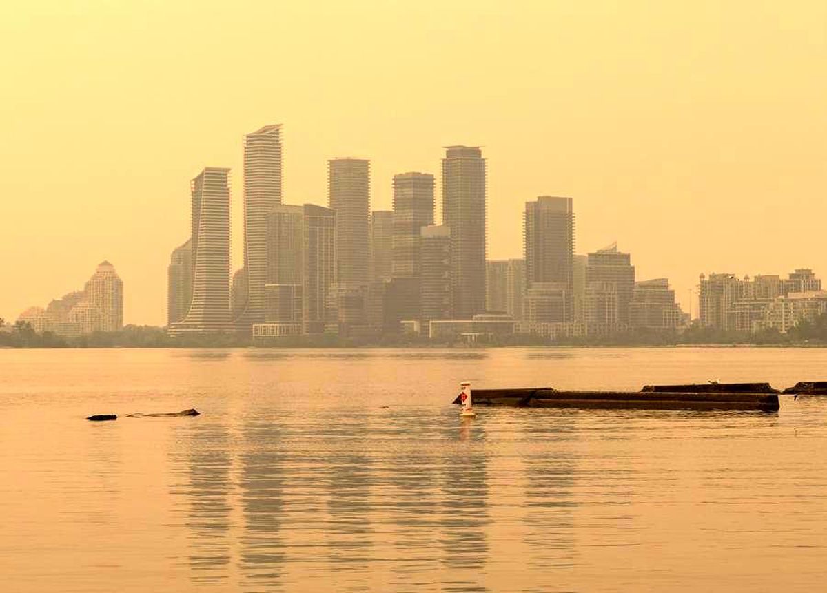 Ontario\'da Orman Yangınları Hava Kirliliği Yaratıyor