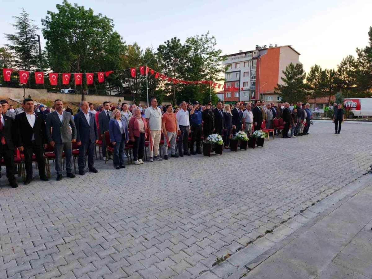 Altıntaş\'ta 15 Temmuz Anma Programı