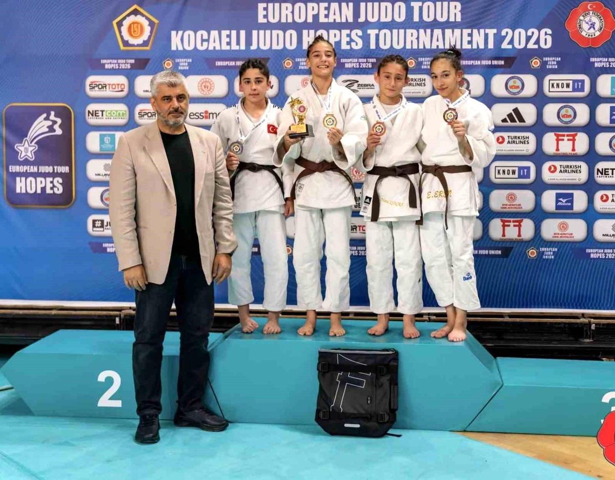 Avrupa Kupası'nda Yunusemre fırtınası