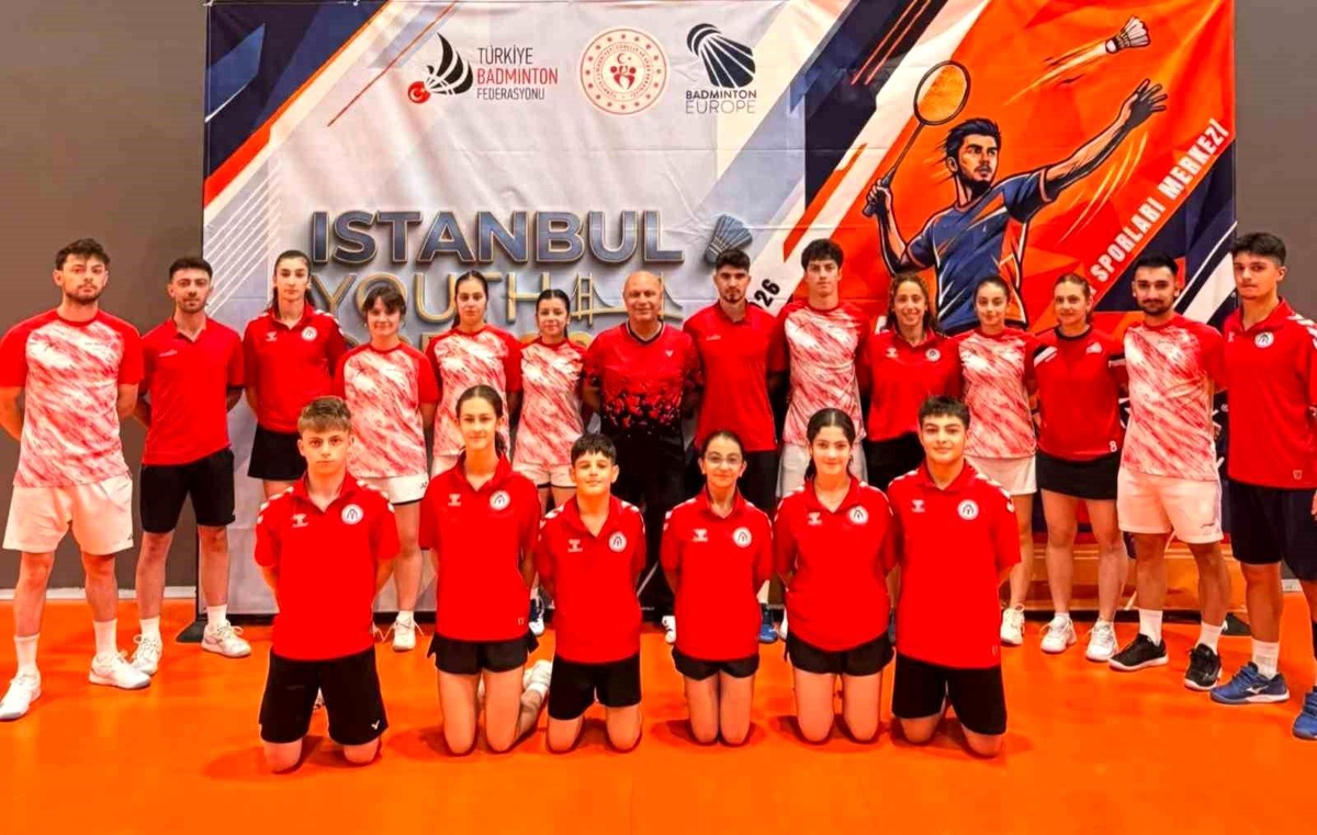 Erzincan Badminton Süper Ligi\'nde İlk Etap Tamamlandı