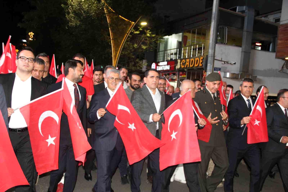 Bingöl\'de 15 Temmuz\'un 10. yılında birlik vurgusu