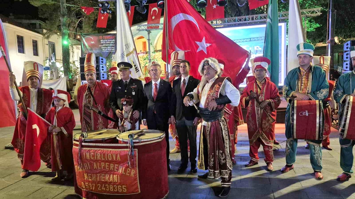 Bodrum\'da 15 Temmuz Anma Yürüyüşü