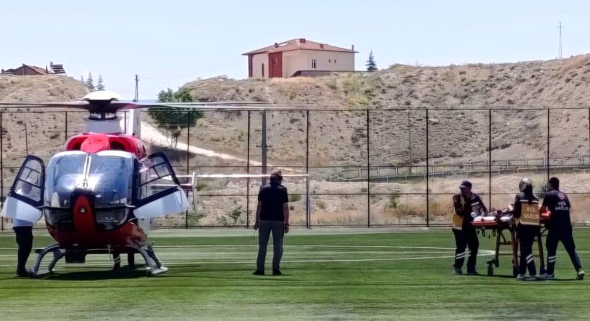 98 Yaşındaki Kadın Hava Ambulansıyla Malatya\'ya Sevk Edildi