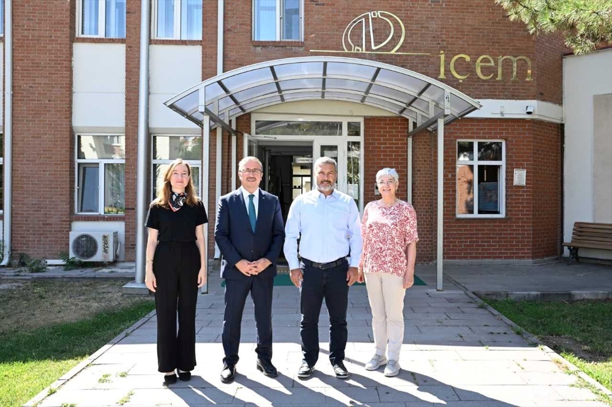 İşitme Engelli Eğitim Merkezine Ziyaret