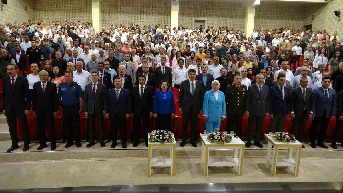 Fatma Şahin: Millet 15 Temmuz\'da iradesine sahip çıktı