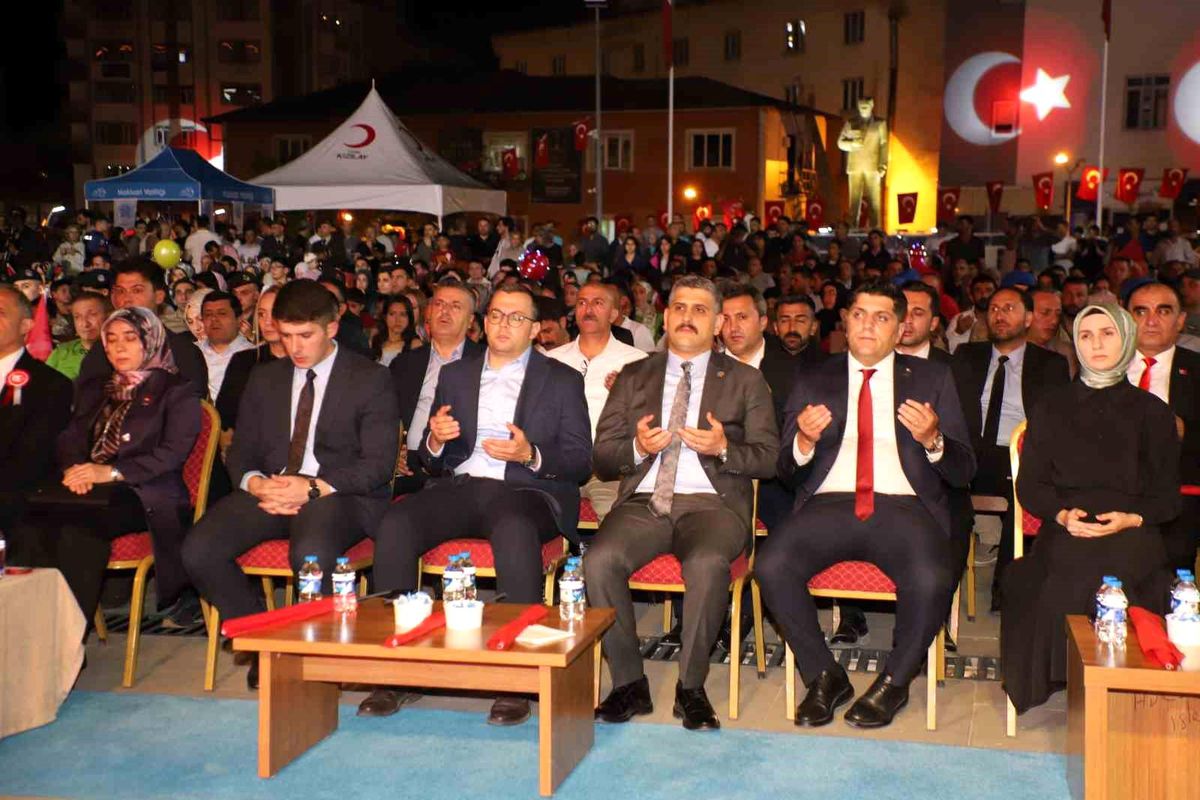 Hakkari\'de 15 Temmuz Anma Programı