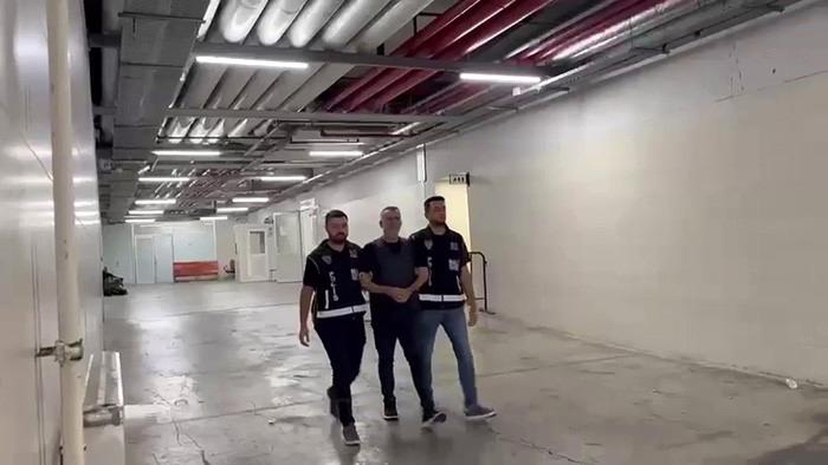 Haluk Levent ve 13 Kişi Tutuklandı