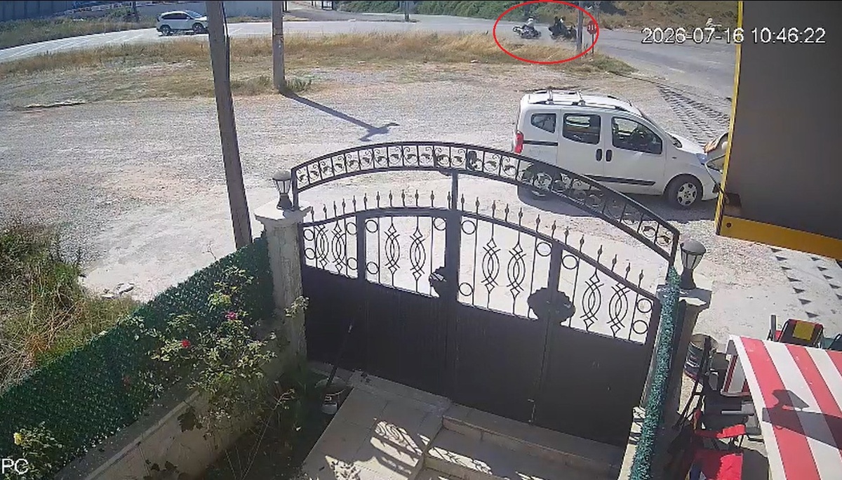 Çınarcık’ta Motosiklet Kazası: 2 Ölü, 1 Ağır Yaralı