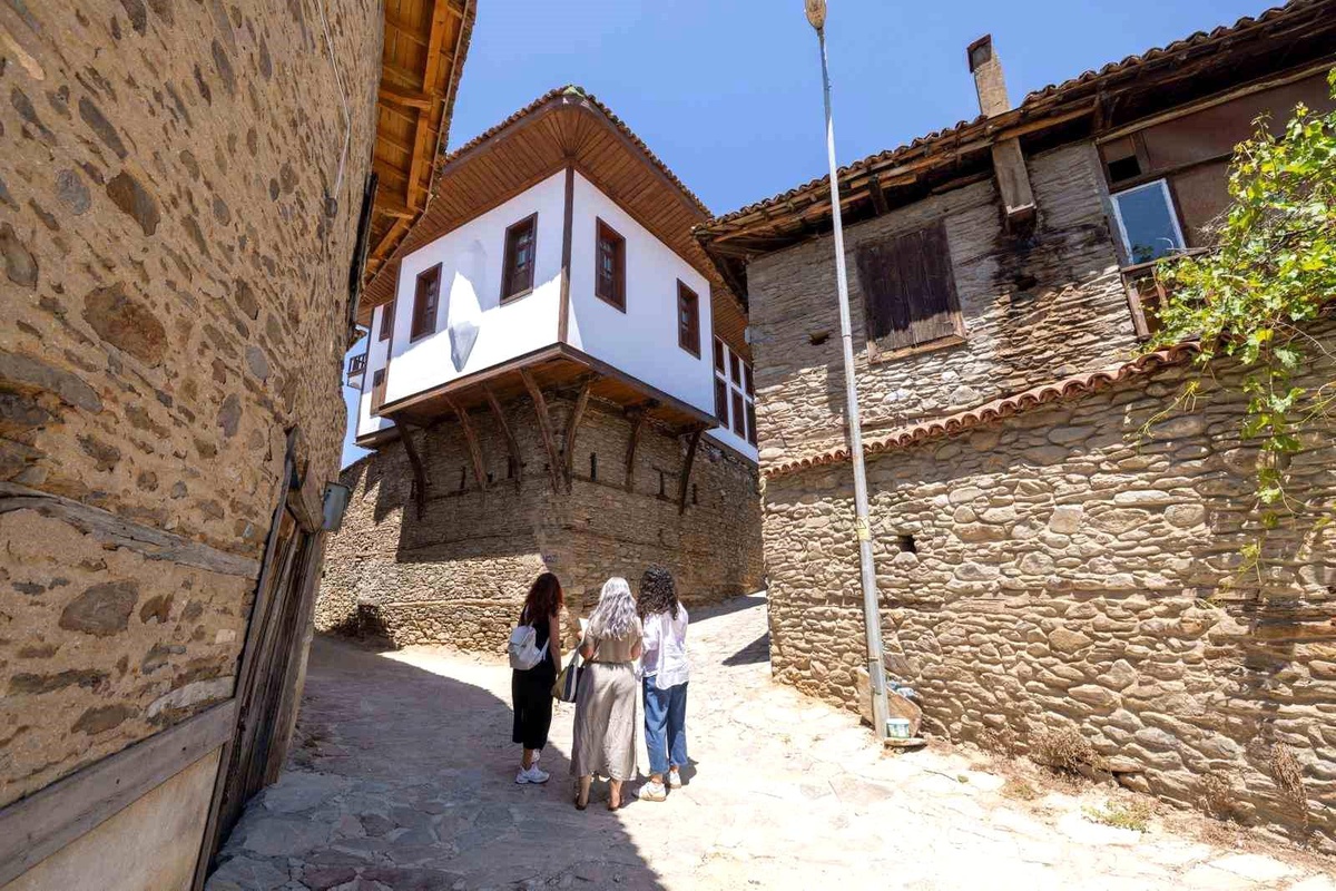 İzmir\'in tarihi mirasına koruma kalkanı