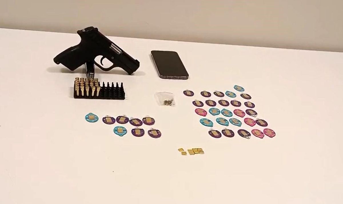 Küçükçekmece\'de Sahte Altın Çetesi Yakalandı