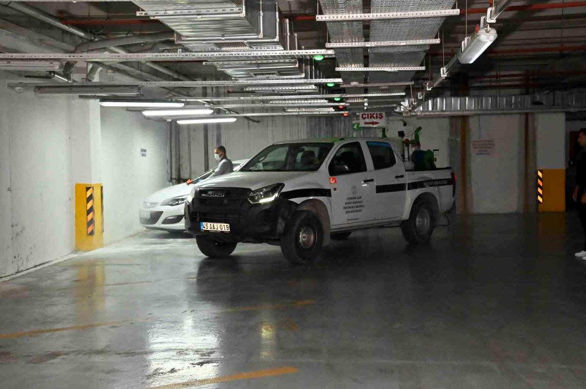 Manisa\'da sivrisineğe geçit yok