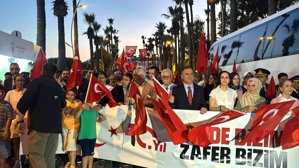 Marmaris\'te 15 Temmuz Şehitleri Dualarla Anıldı