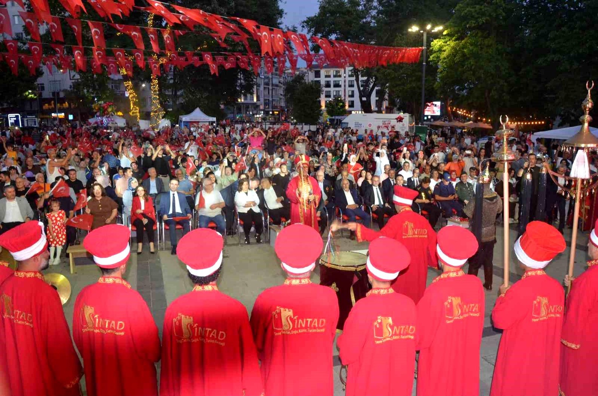 Sinop\'ta 15 Temmuz yürüyüşü ve Demokrasi Nöbeti