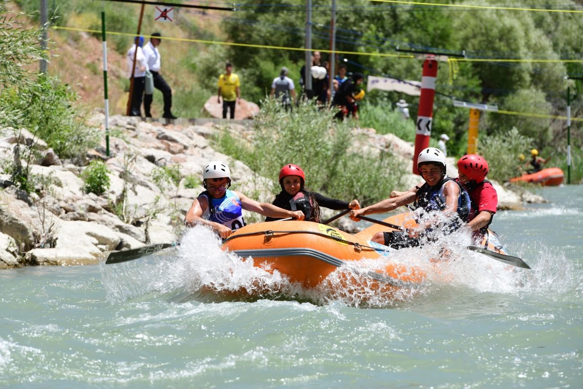 Çatak\'ta Türkiye Rafting Şampiyonası Başladı