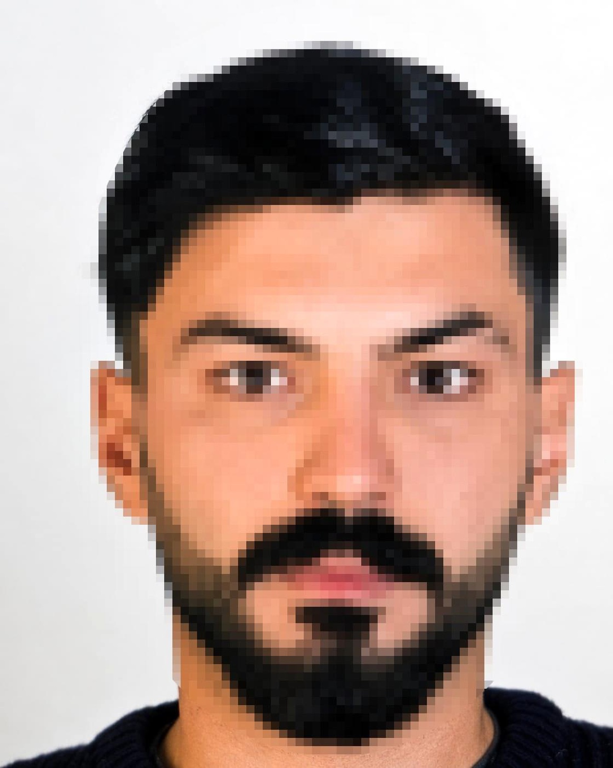 Adana\'da Bıçaklama Olayı: Uyuşturucu Etkisi Altındaki Şahıs Öldürüldü