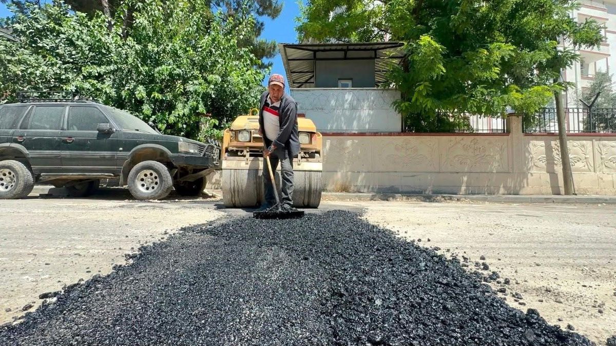 Adıyaman\'da üstyapı çalışmaları sürüyor