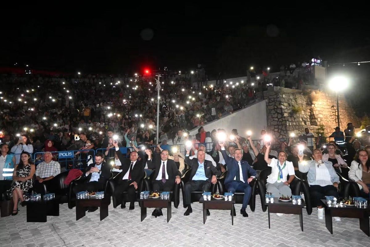 Vişne ve Eber Sarısı Festivali Başladı