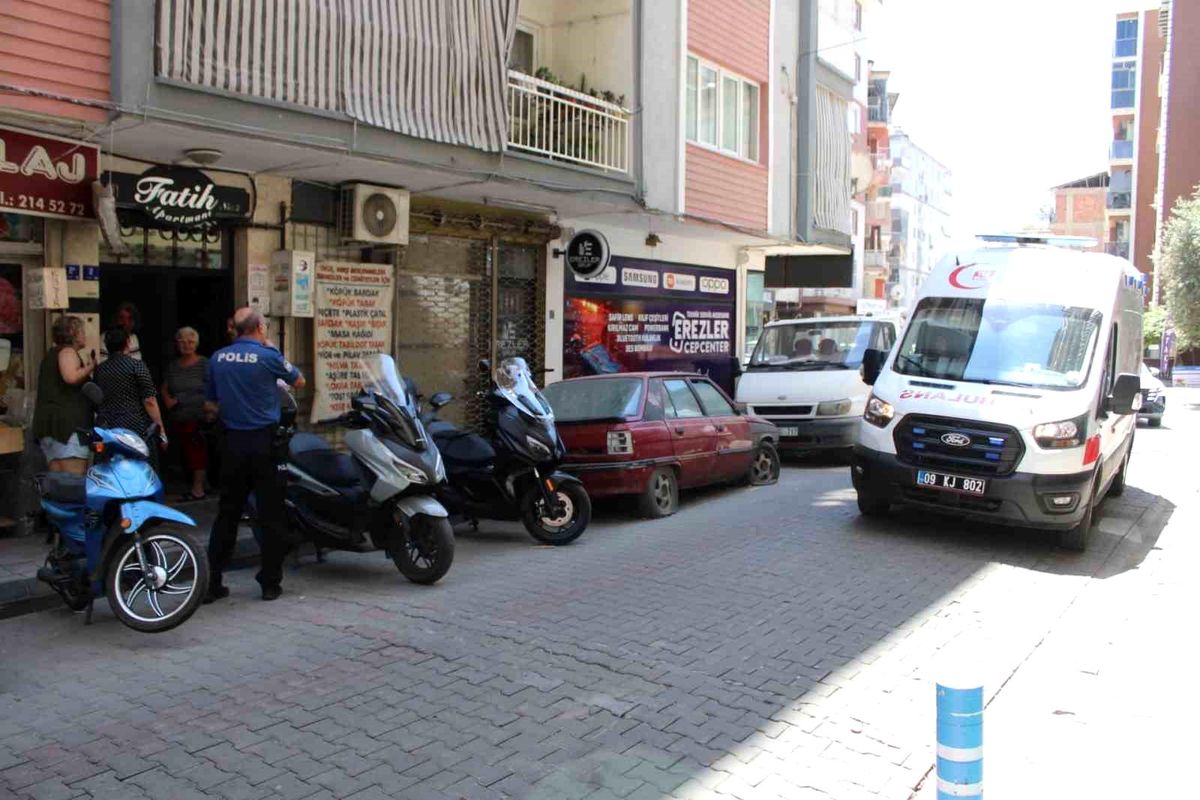 Yaşlı Kadın Hastanede, Ekipler Harekete Geçti