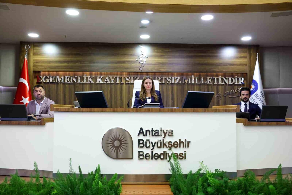 Büyükşehir\'den Antalyaspor\'a 52 milyon TL\'lik destek