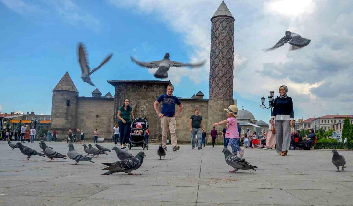 Erzurum\'da Kültürel Projelere 51 Milyon Lira Harcandı
