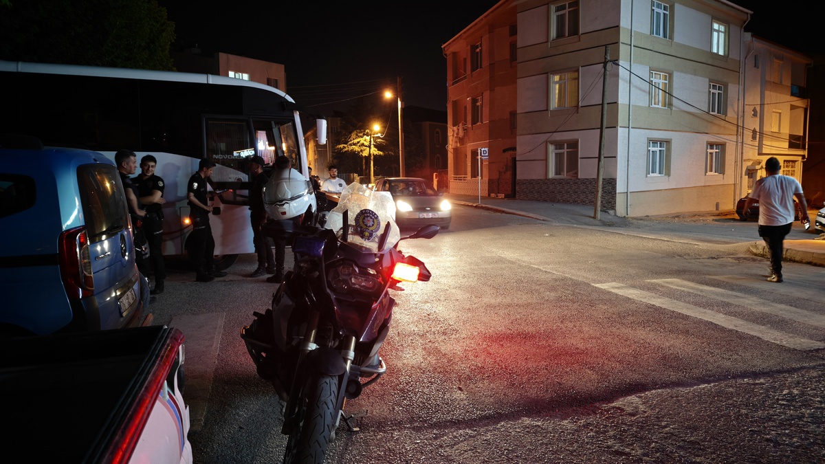 Eskişehir\'de Komşu Kavgası: 11 Yaralı
